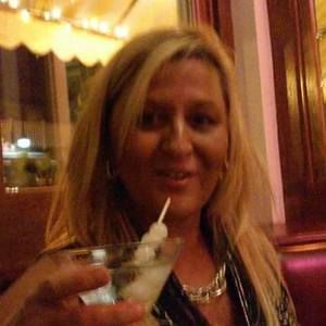 Meet your Posher, Theodora